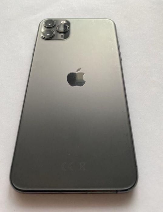 Vând iPhone 11 pro max