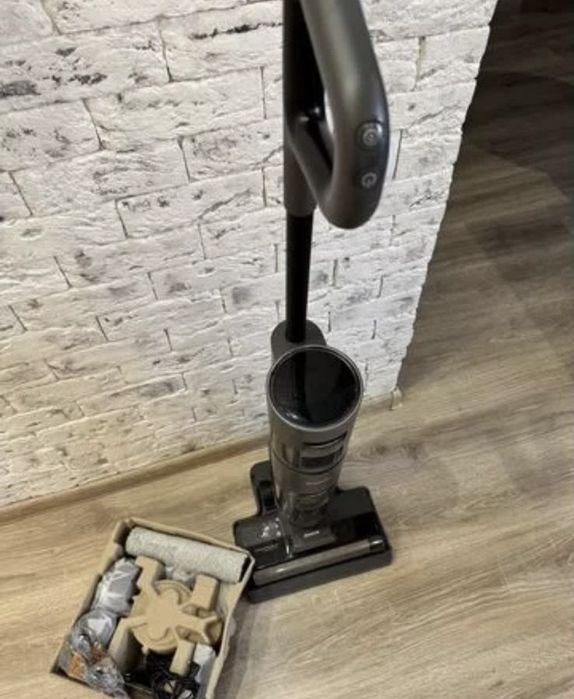 Продам моющий пылесос DREAME H12