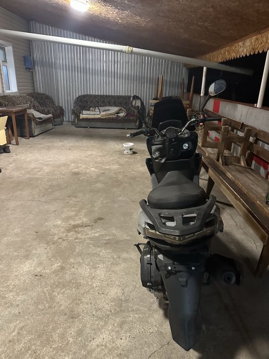 Продаётся Мопед Макси