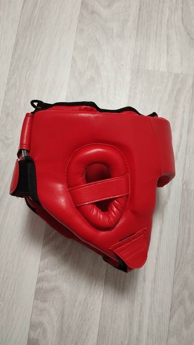 Шлем для единоборств