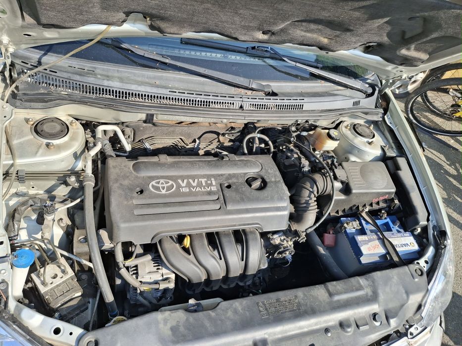 Toyota corolla цяла за части