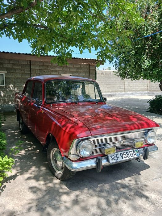 Sotiladi Moskvich 412