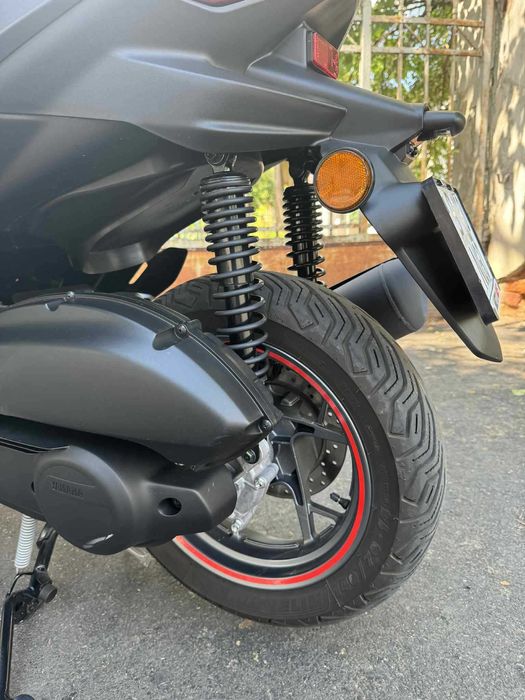 Vand scuter Yamaha XMax 125cm X Max 2024 ca NOU 4000km