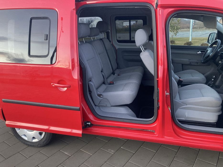 Volkswagen caddy maxi 2009 / 2.0 tdi 140 cp. Bmm/ impecabila