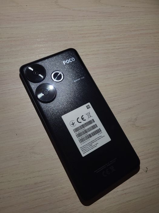 POCO F6 12/256 GB черный