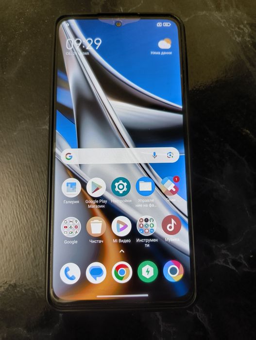 Продавам POCO X4 Pro 5G – 8GB RAM / 256GB – Отлично състояние + пълен