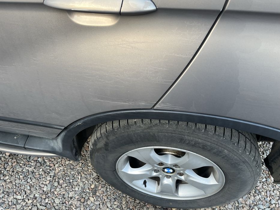 Bmw x5 3л 2003 года