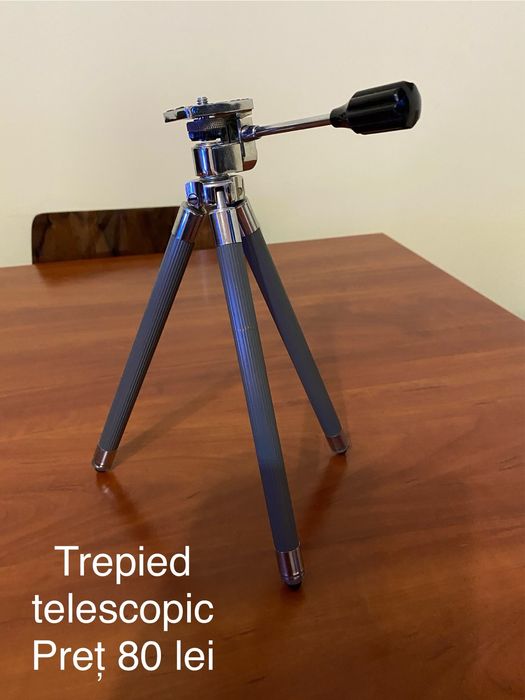 Trepied telescopic pentru aparat foto