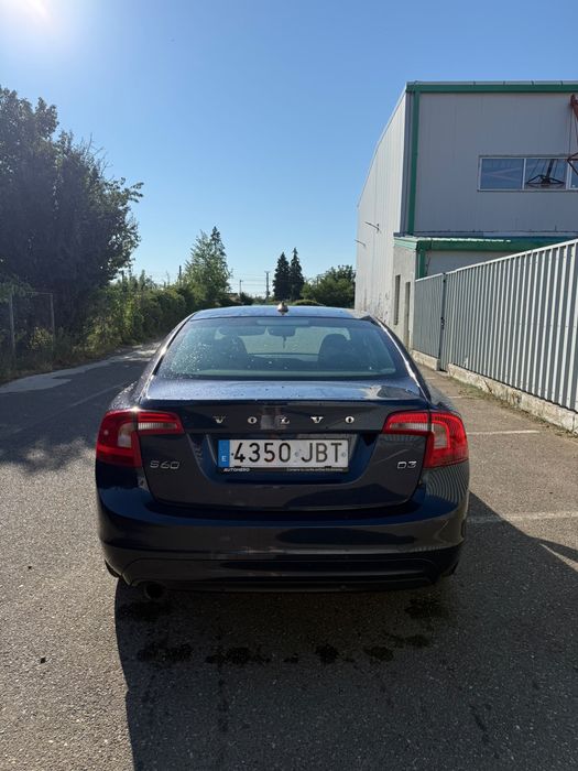 Volvo S60 D3 2015