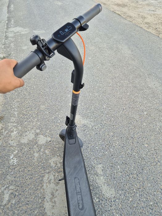 Vand trotineta electrica ninebot e2 pro
