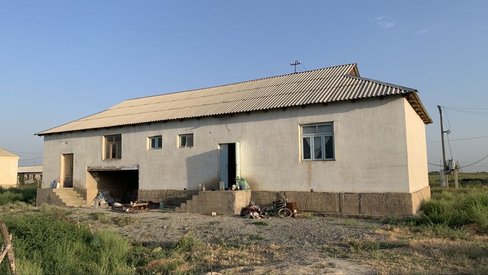 Уй сотилади & срочно !!