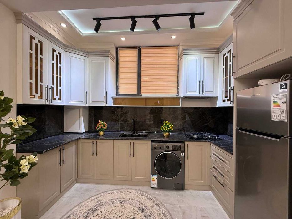 3х комнатная квартира на 8 этаже 82кв/м, в Самарканде