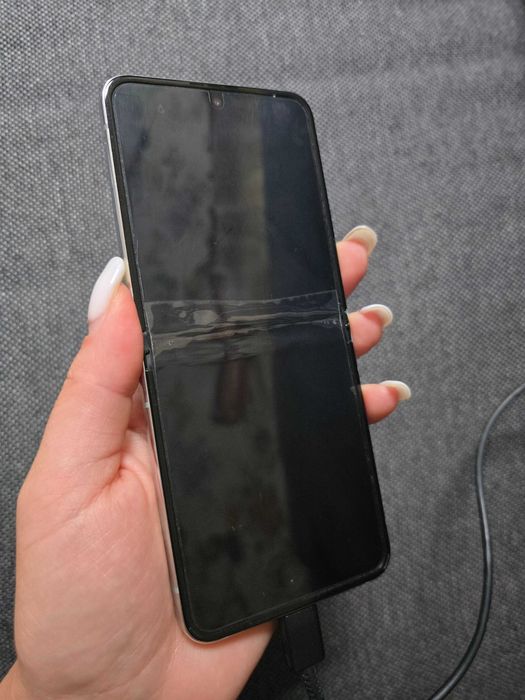 Samsung Galaxy Z Flip 5 8GB | 256GB