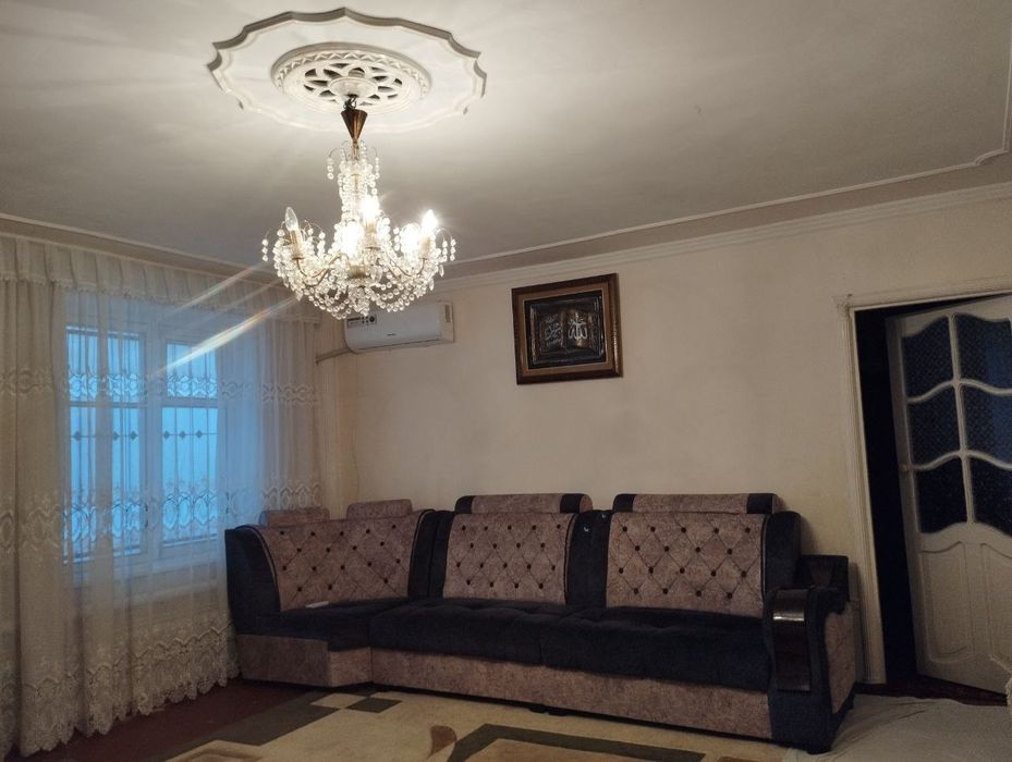 срочно, продается четырехкомнатная квартира