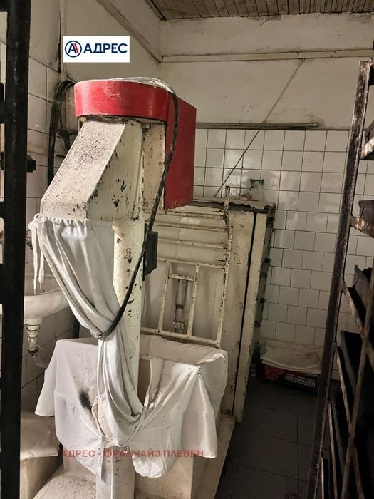 Склад в Плевен, област-с.Брест площ 146 цена 42000