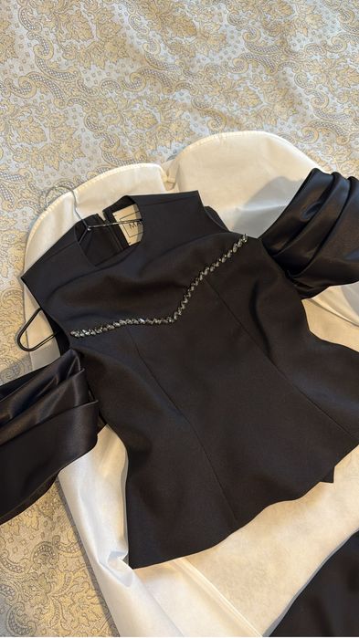 Malli корсет казахстанский бренд