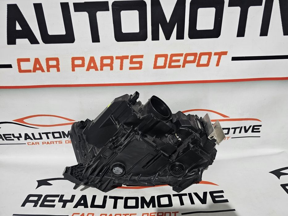 Far dreapta led Opel Mokka dupa 2021 cod 9834007980