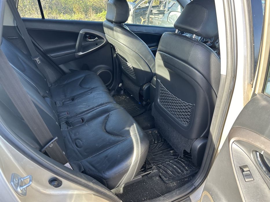 Toyota Rav4 Тойота Рав4 2.0 vvti 152 кс автоматик На части!