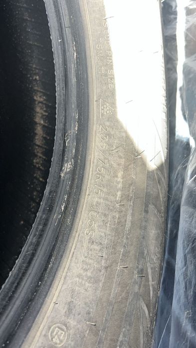 Продам шины с шипами