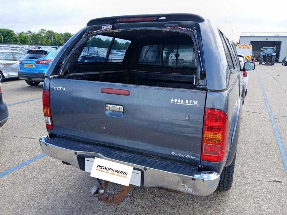 Dezmembrez Toyota hilux  3.0 Diesel D-4D ; 126KW/171CP 2005-2015
