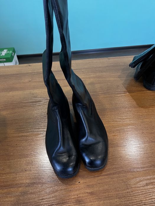 Сапоги кожанные.