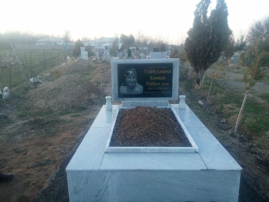Недорогие памятники из гранита и мрамора в Ташкенте