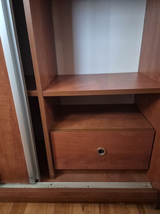 Sifonier, dulap cu trei uși glisante 40/155/215