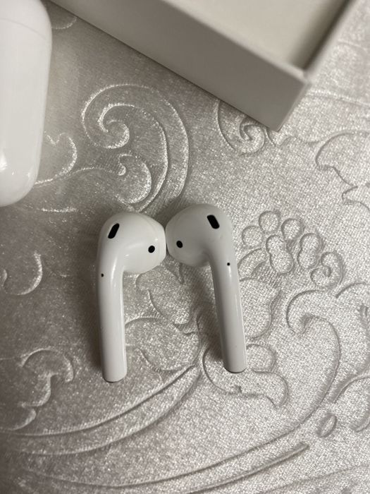 Airpods 2 с коробкой