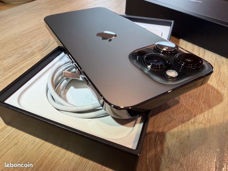 IPhone 13 Pro 256гб. Новый