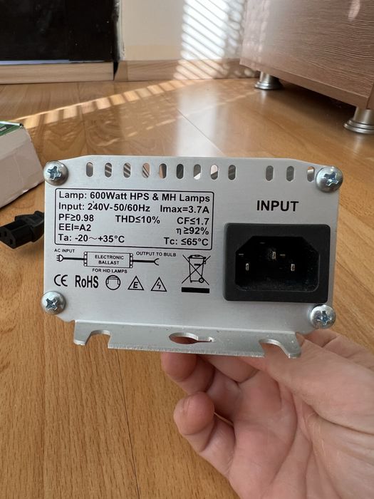 Електронен баласт за оранжерия Vanguard