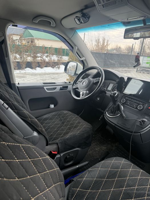 Продам автомобиль марки VW multivan