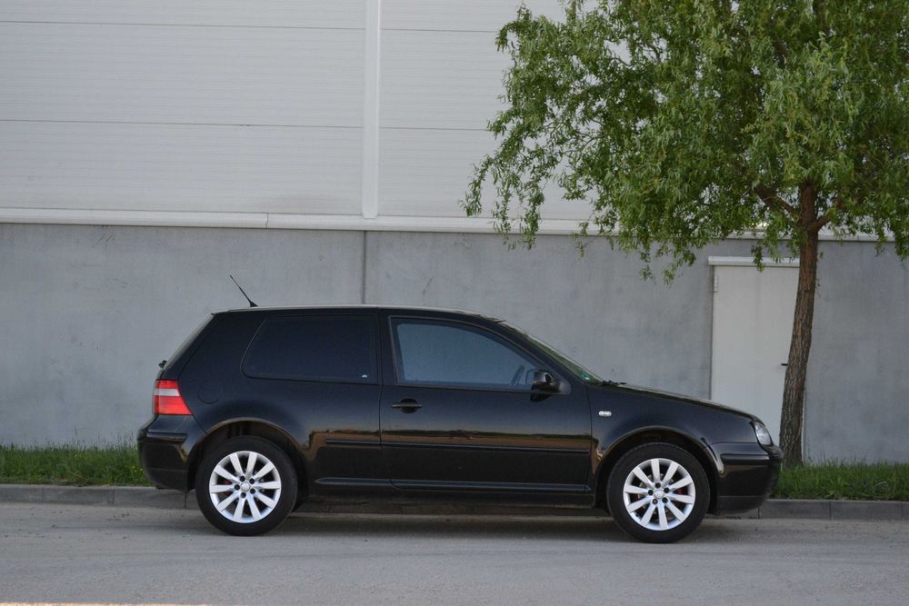 Volkswagen GOLF 4 (IV) - an 2003 - 1.4 16V - BCA