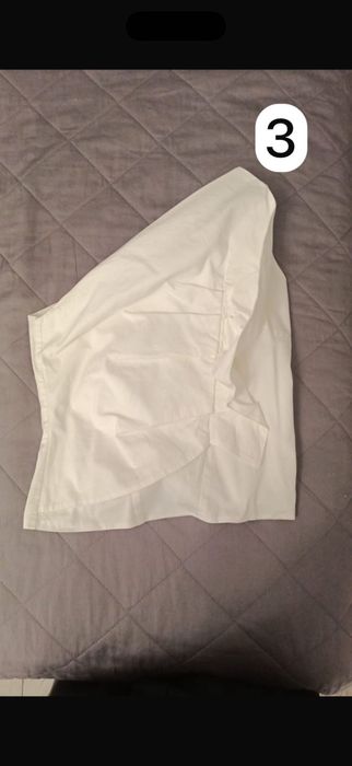 Платья и белый топ