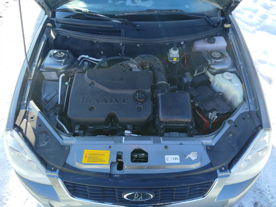 Продам Приора 2013