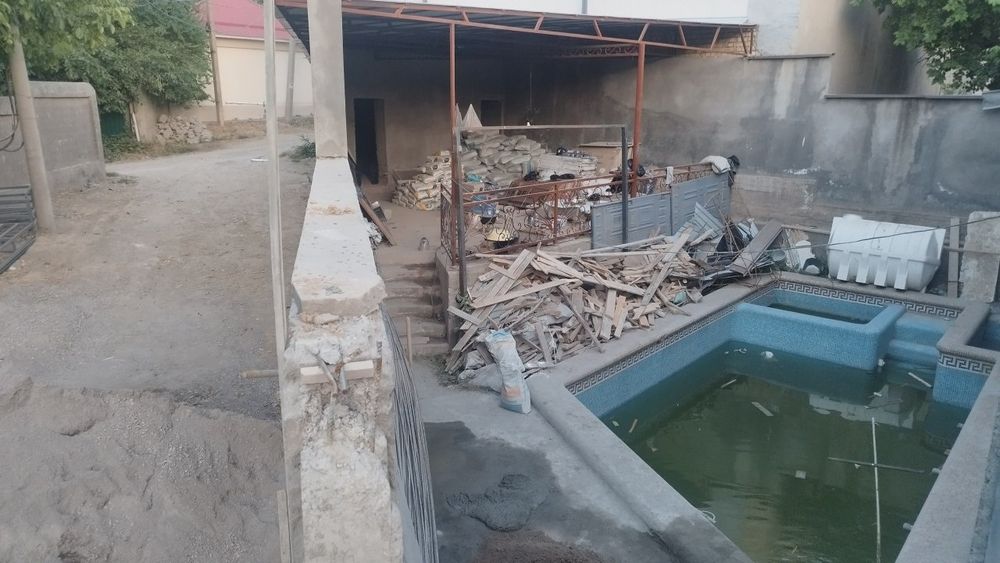 Чарвок бочкани узида ахмад жужани енида 2сотих дача 35900д