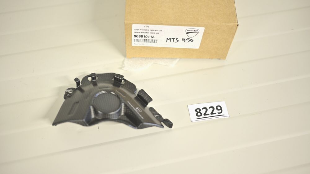 Capac pinion din carbon Ducati Performance Multistrada 950