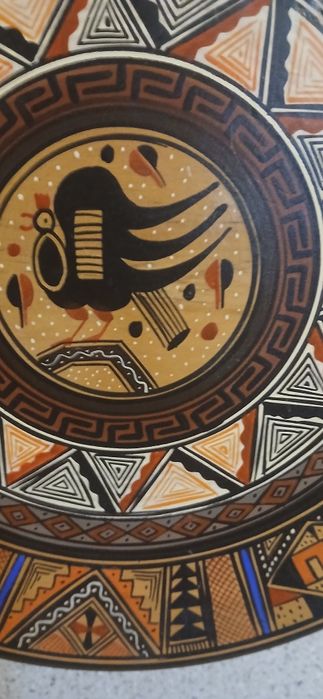 Декоративна, перуанска,от известен художник