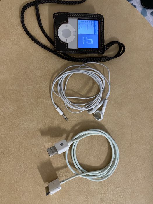 Apple Ipod 3-gen. Brasov • OLX.ro