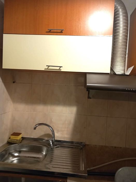 Garsonieră de închiriat