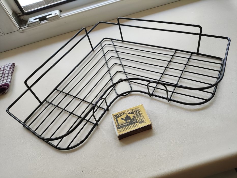 Полка для ванны новая