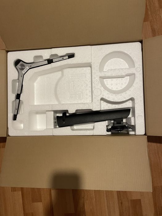 vand monitor Samsung Odyssey G3 180Hz 27 inch