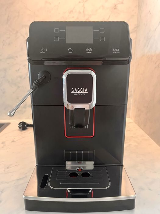 Автоматична Кафемашина GAGGIA MAGENTA PLUS В Гаранция като Нова