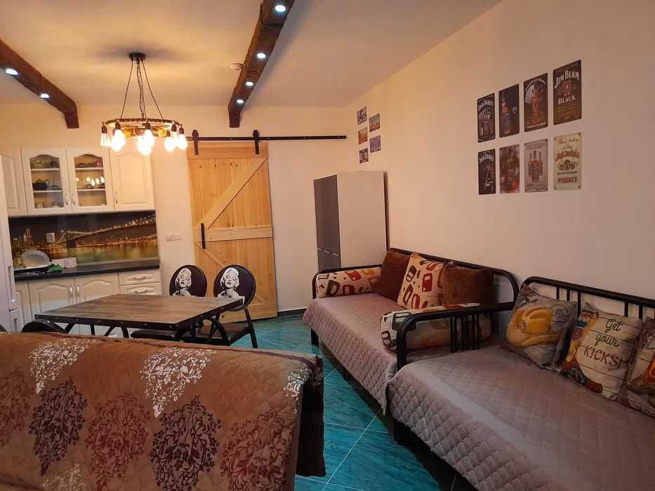 Давам под наем двустаен апартамент с панорамна тераса в Студ.град!