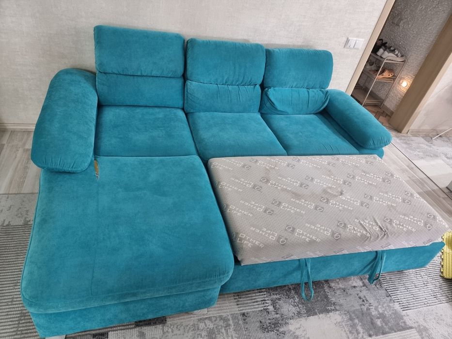 Продаю белорусский диван