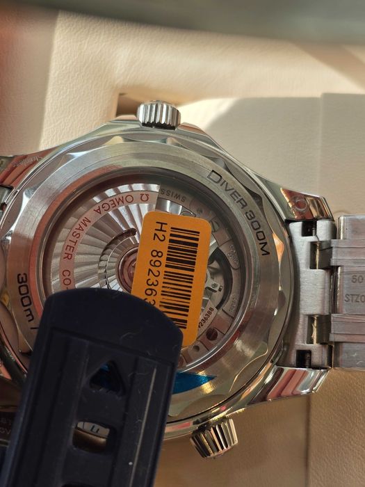 Omega Seamaster Professional 300M Diver – Blue