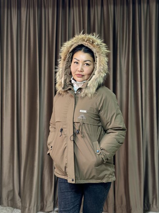 Женская куртка XL