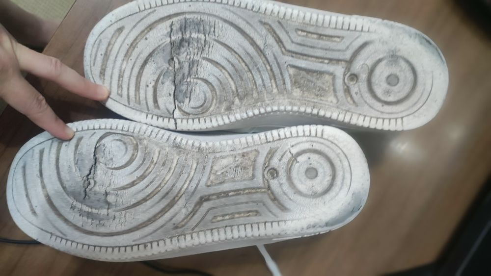 Кроссовки Nike. 45р
