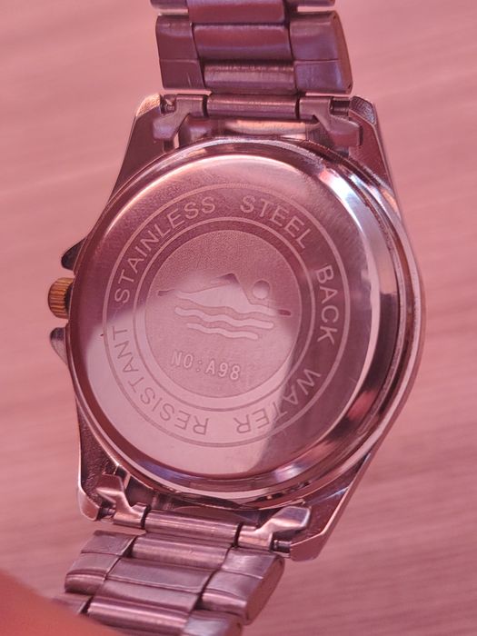 Продам часы casio