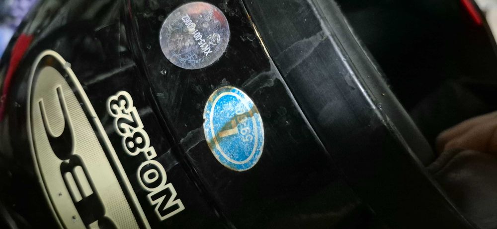 Продам шлем мотоциклетный