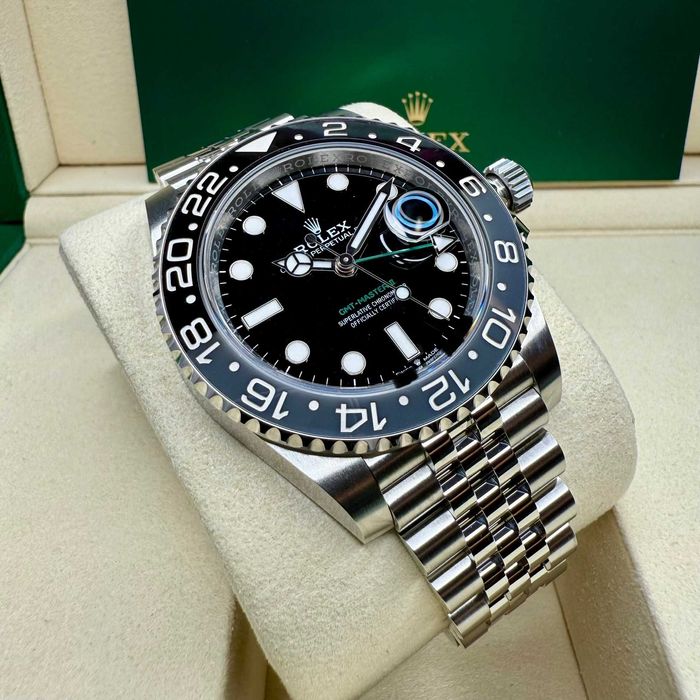Rolex GMT MASTER II "Bruce Wayne" | New | Pe Stoc | 40mm | 19600 Euro | 126710GRNR | 2026
